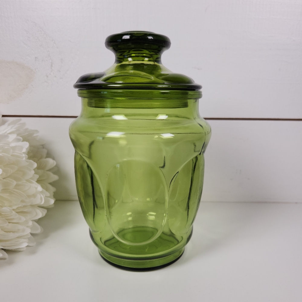 Vintage LE Smith Avocado Green Glass Lidded Canister 7.5" - Apothecary Jar
